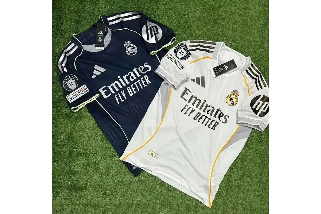 Football shirt shown in a product listing